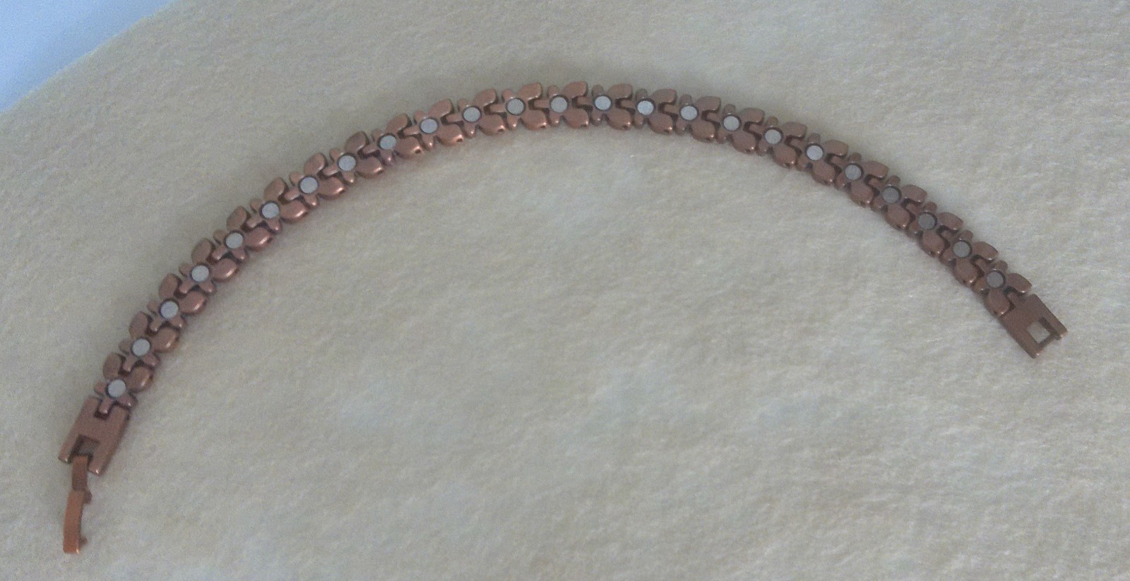 New Copper Toned Petal Link 8″ Bracelet with Fold Over Clasp All Occasions