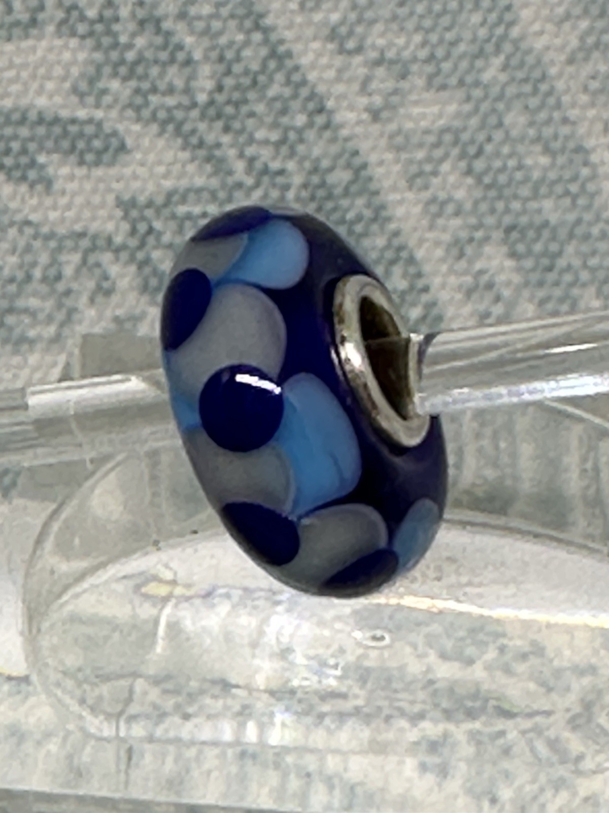 Authentic Trollbeads OOAK Gray Chain with Blues on Cobalt UU, New (30.0)