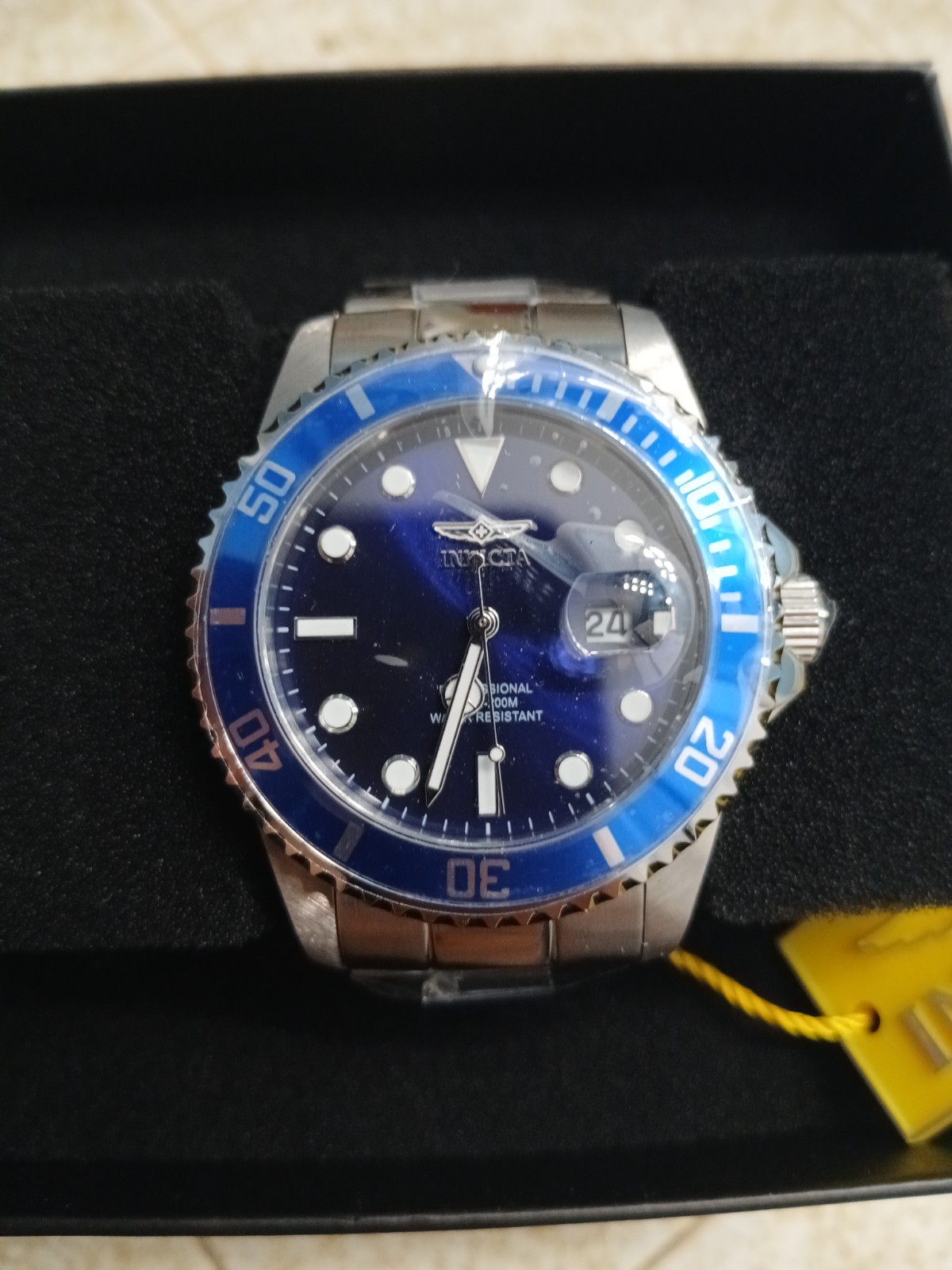 invicta mens watch pro diver blue