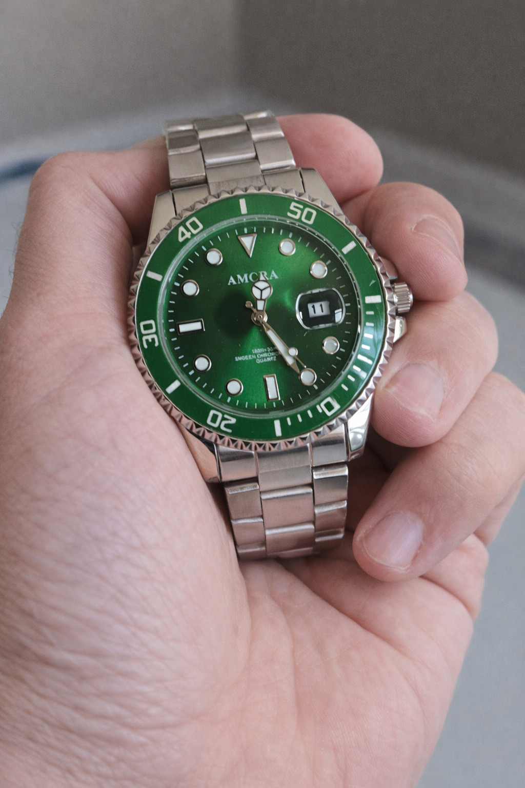 Men’s Green Dial Stainless Steel Diver Style Watch Date Quartz Luxury Sport…