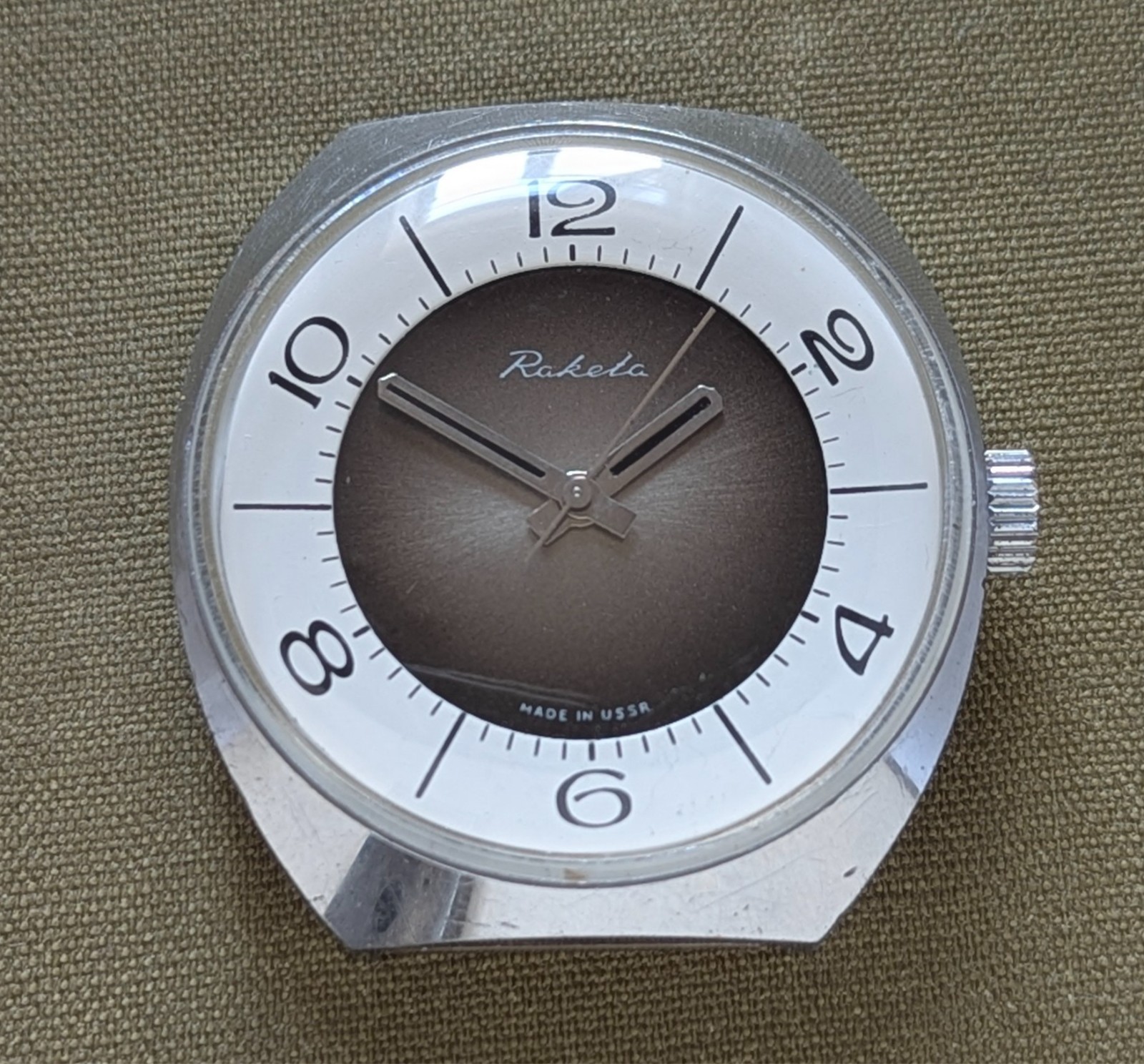 soviet-era vintage Raketa by PChZ men’s watch ussr made