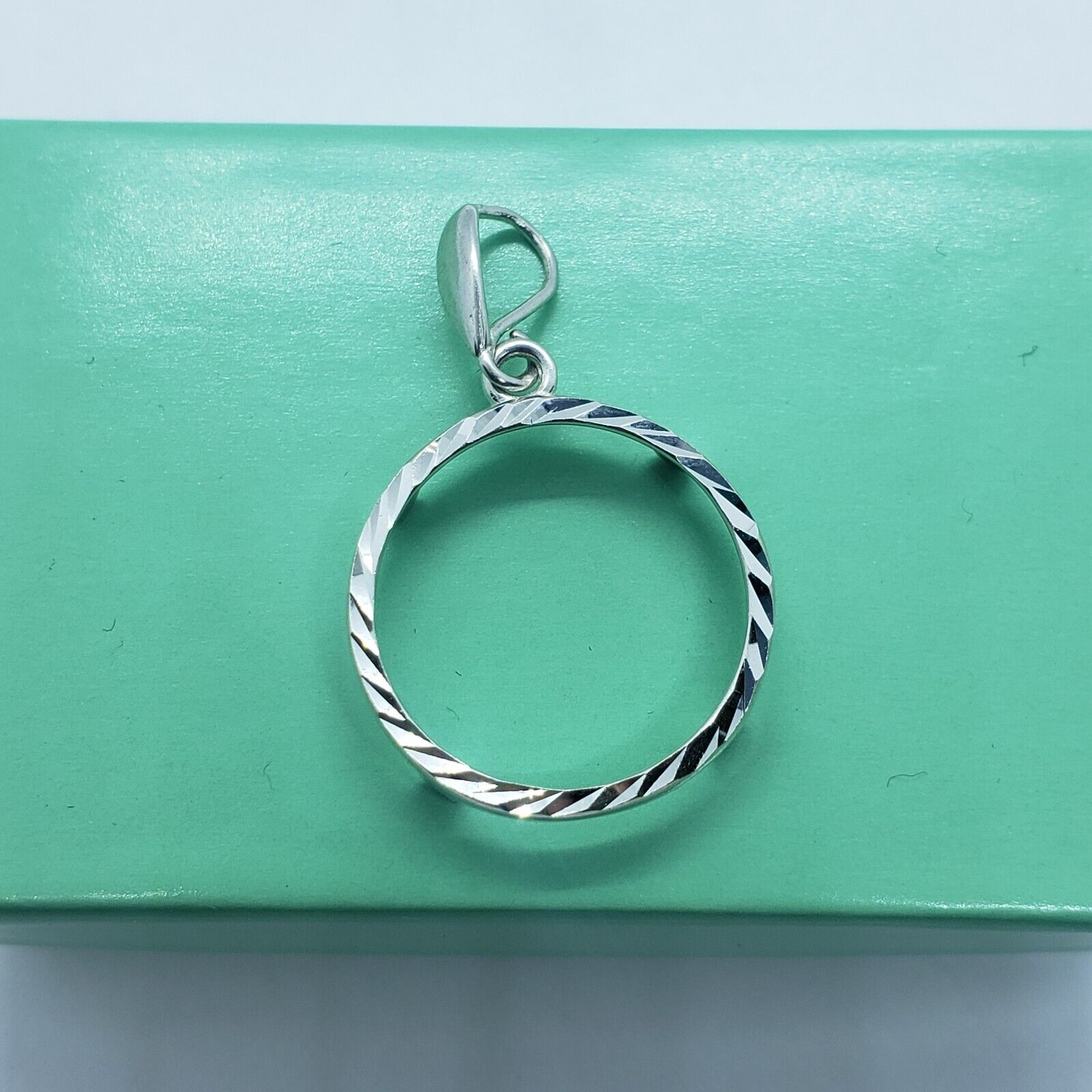 925 Sterling Silver Diamond Cut Bezel 22mm Coins Prong Back 5 Cent Nickel Coin