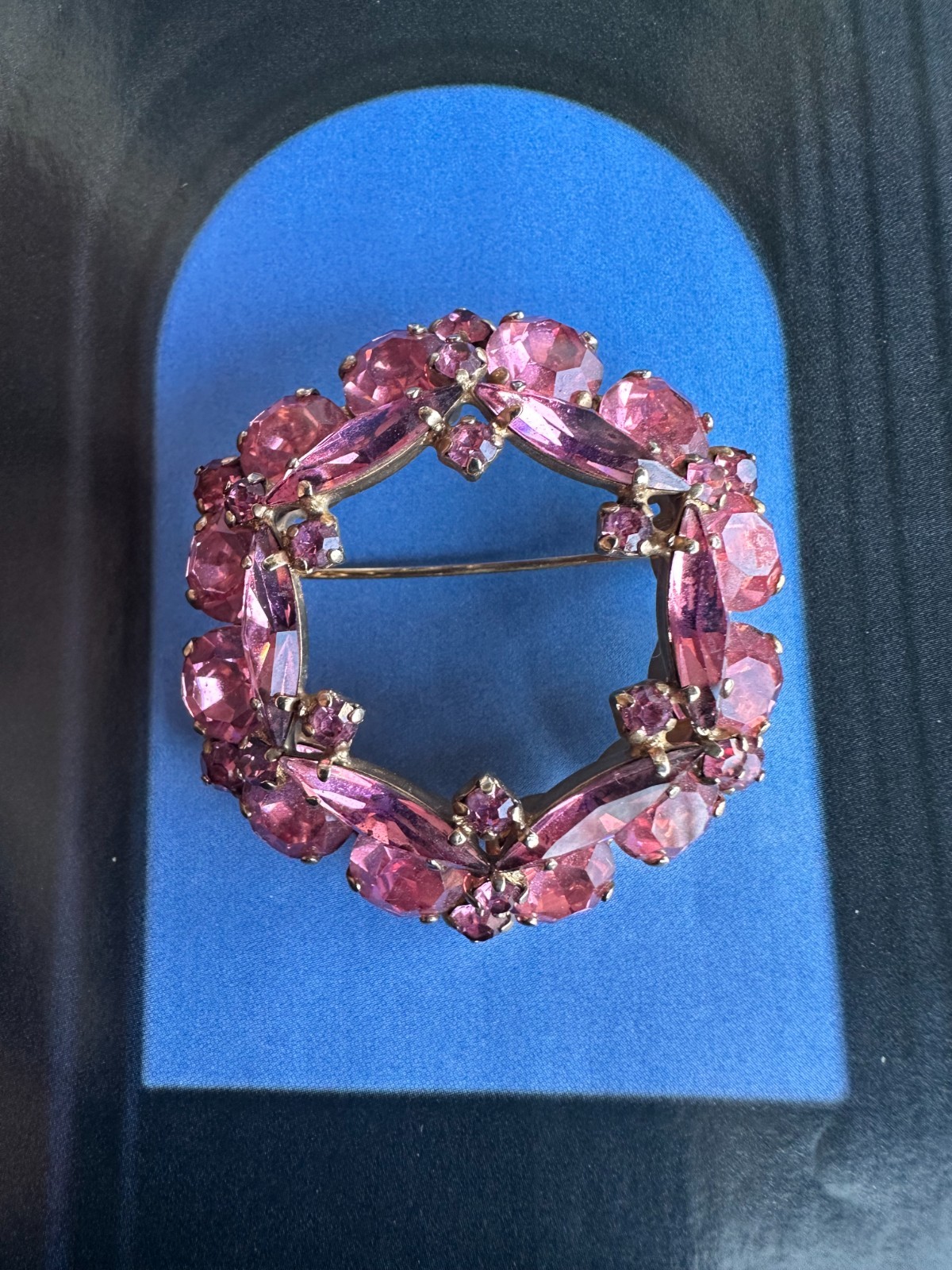 Sherman Pink Circle Wreath Prong Set Swarovski Marquise & Round Brooch – 1-¾”
