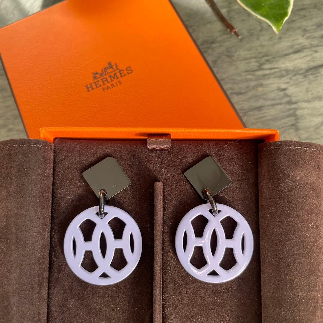 Final SALE!! HERMES Earrings Buffalo Horn Purple with Box