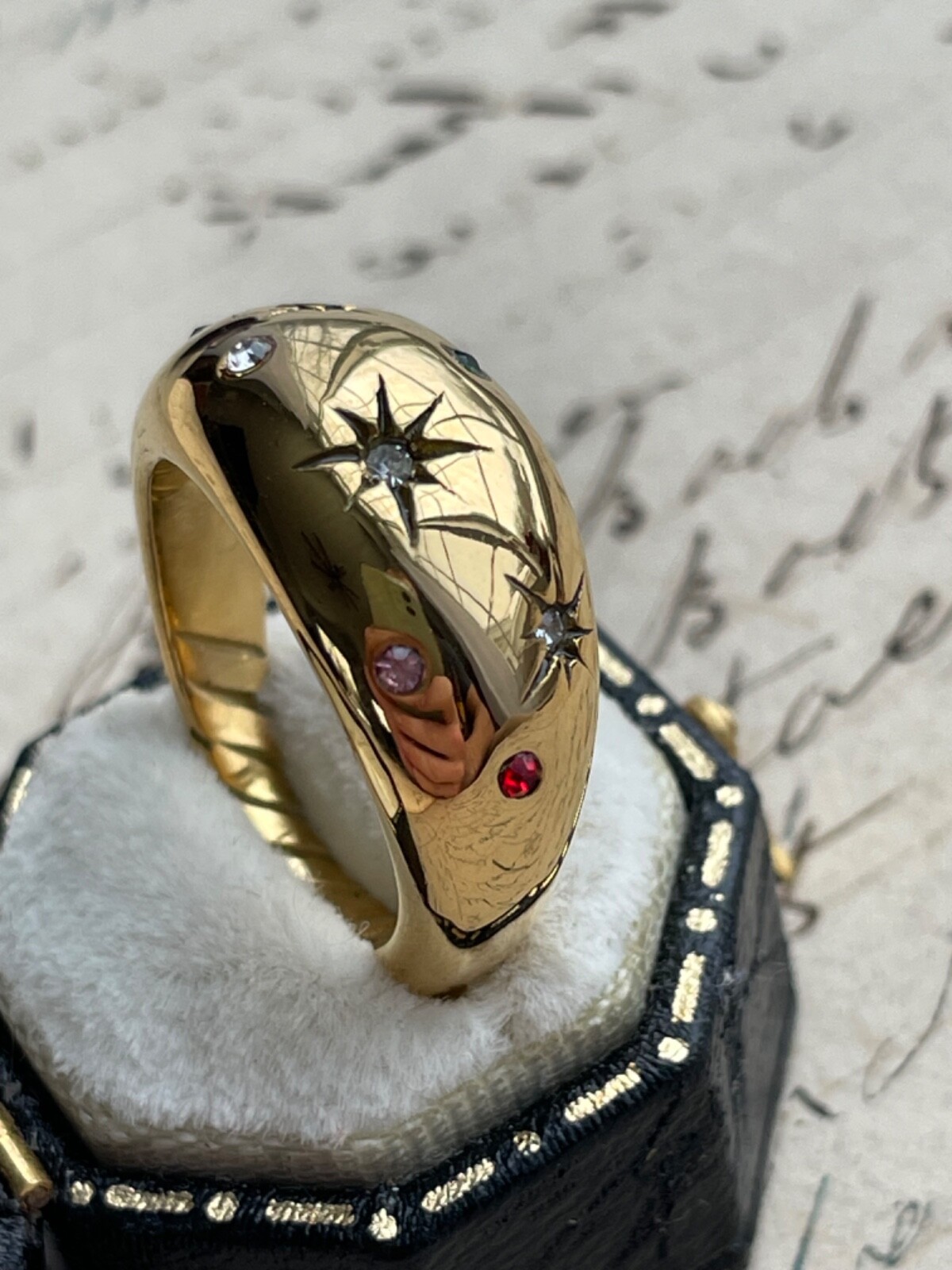 Beautiful Vintage Estate Styled Starburst Ring Beautiful Stones! WOW! Sz 7!!!