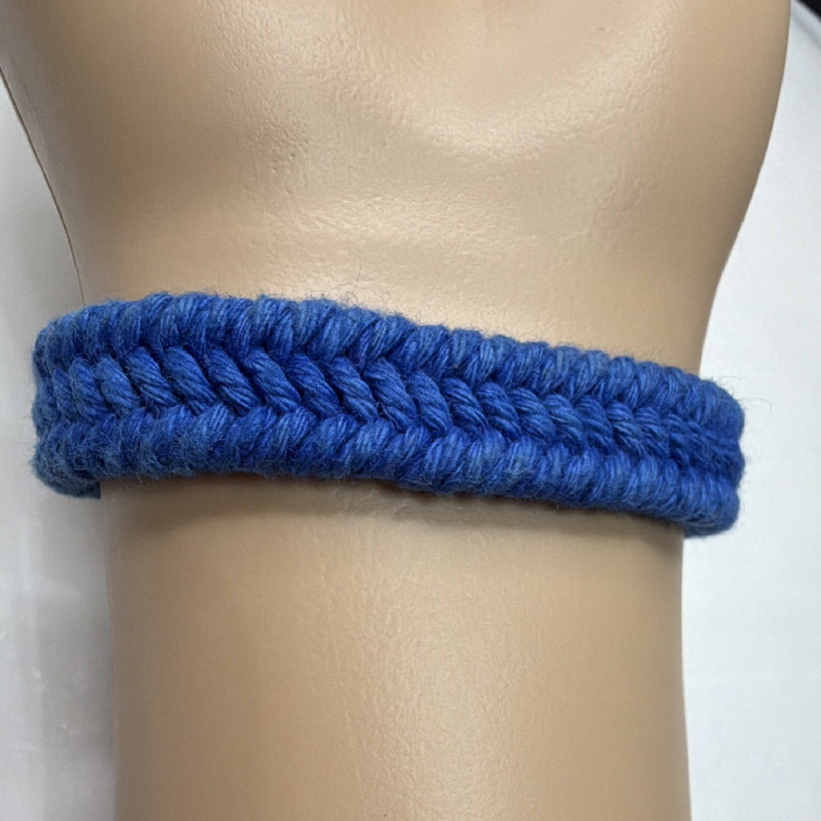 Blue Brown Braided Yarn Leather Bracelet Screw Closure Unisex Adults 9”