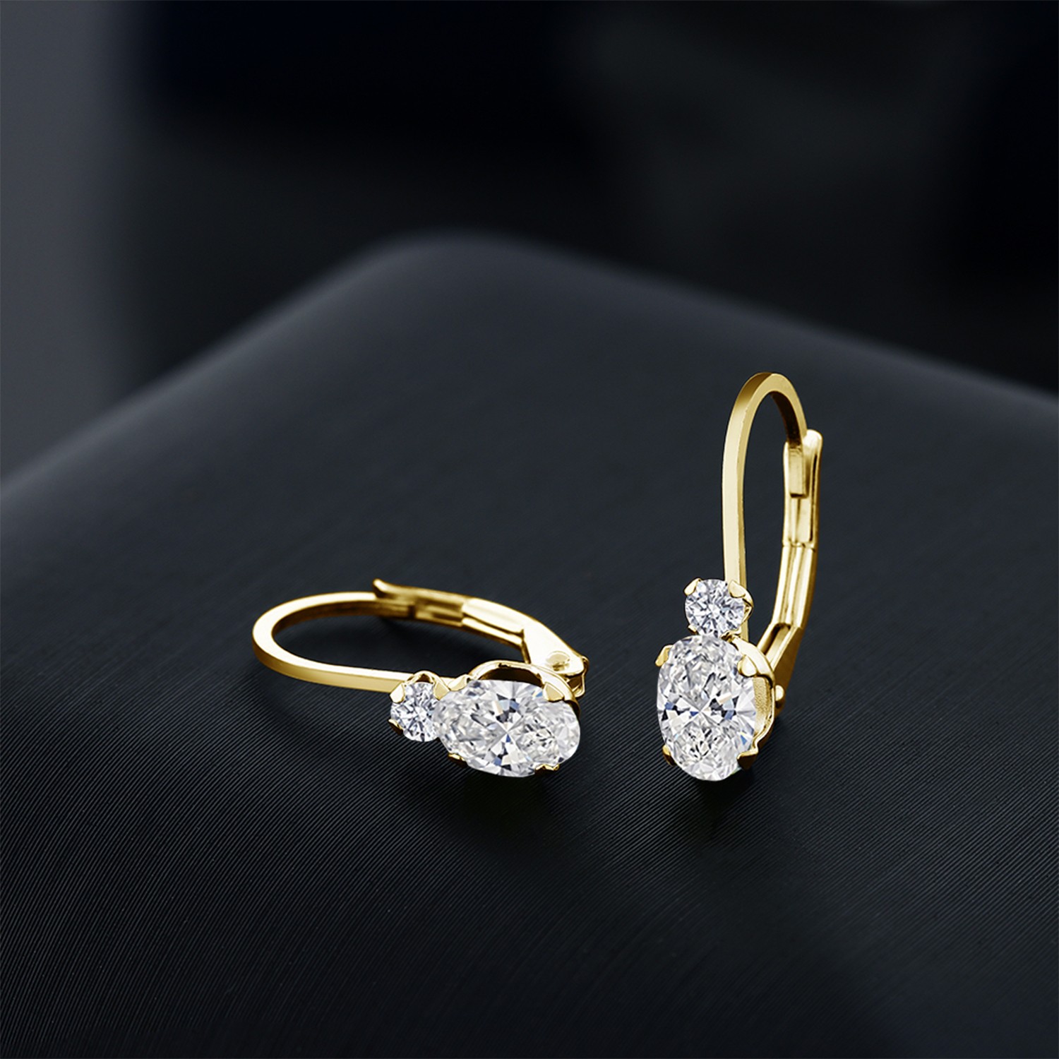 14K Gold White Lab Grown Diamond Leverback Earrings For Women | 0.86 Cttw |