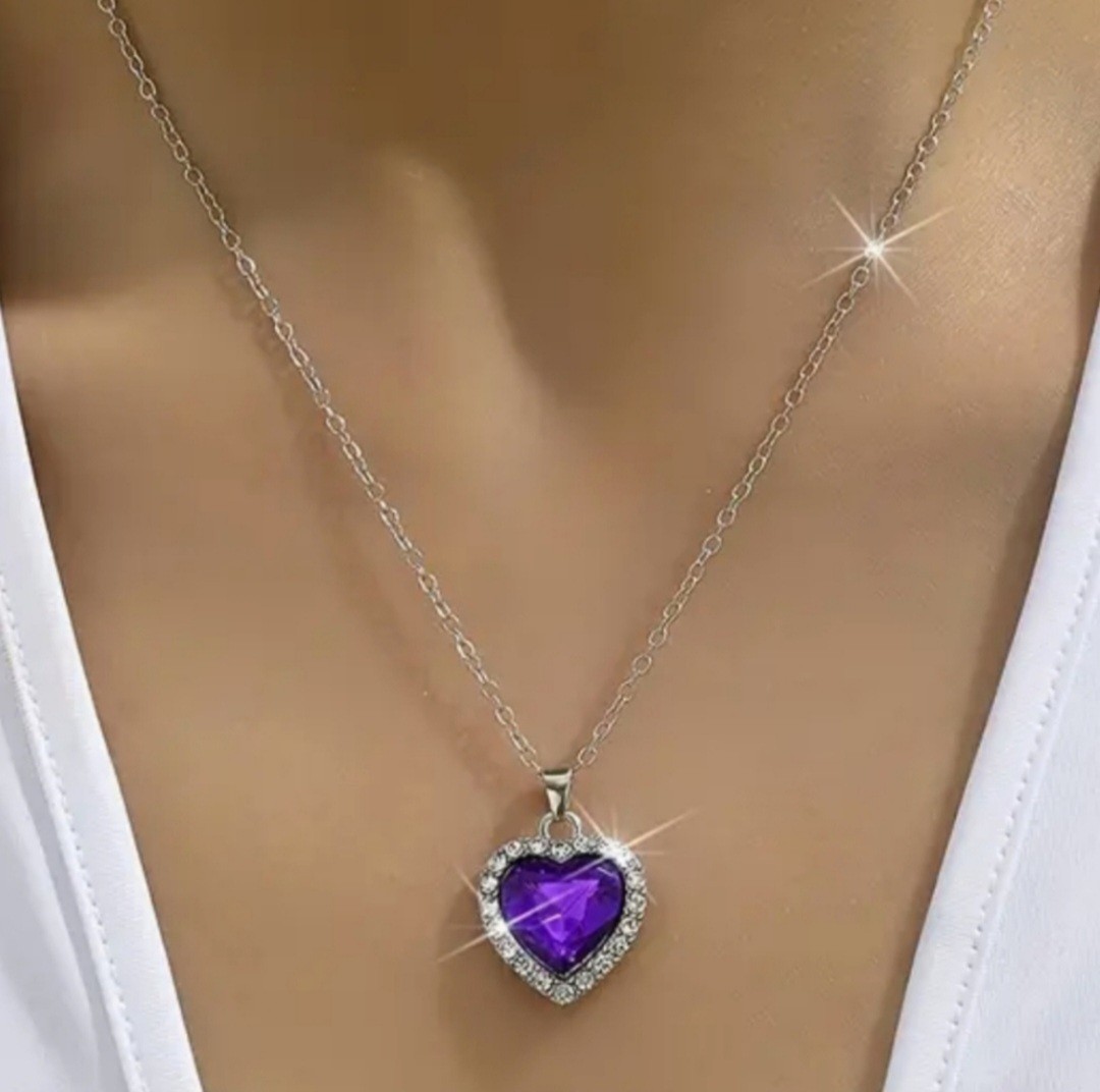 Brand New, Silver Plated Zinc Alloy Necklace with Purple Heart