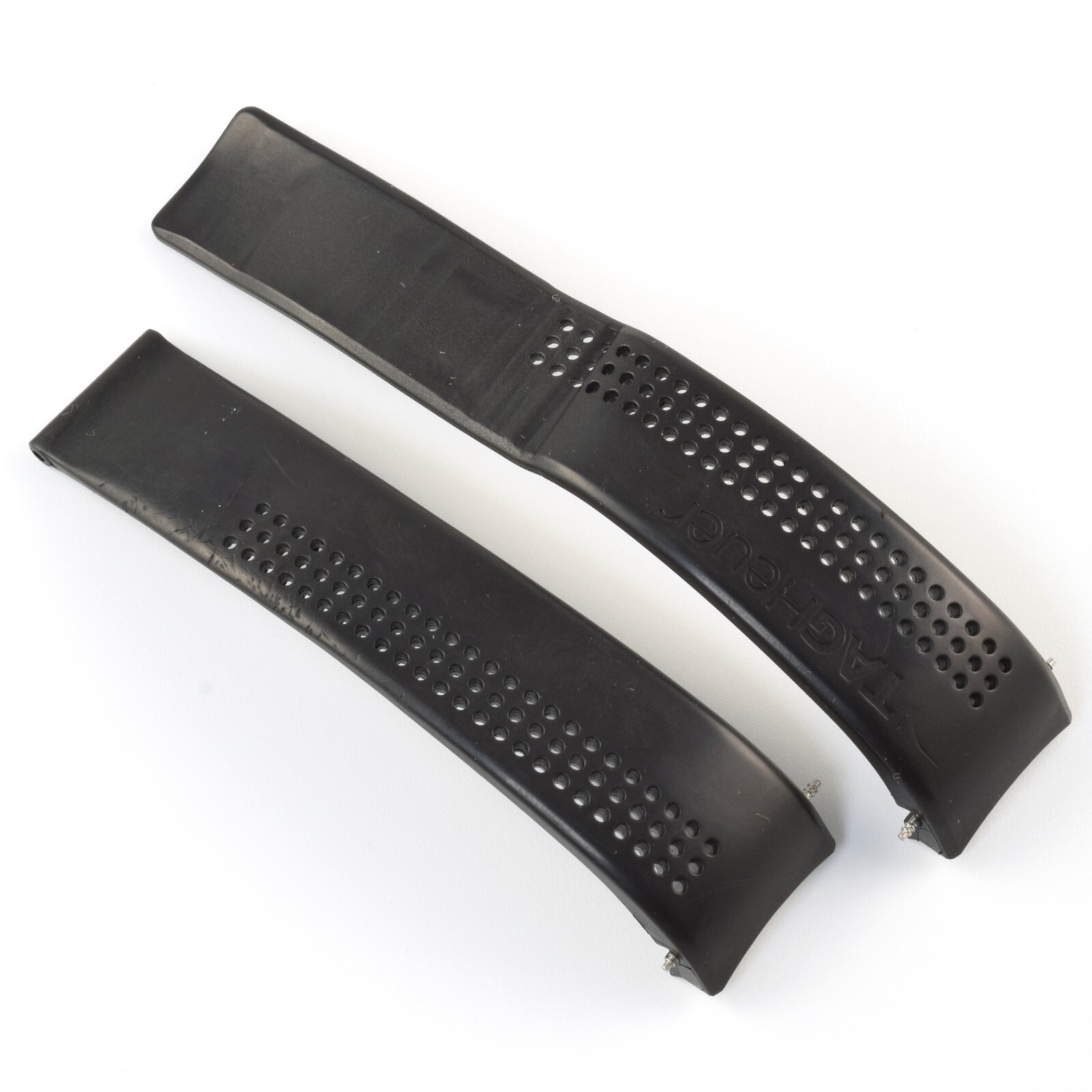 TAG Heuer Carrera 41mm Black Rubber 20mm to 18mm Wide Watch Strap FT6014, FT6040