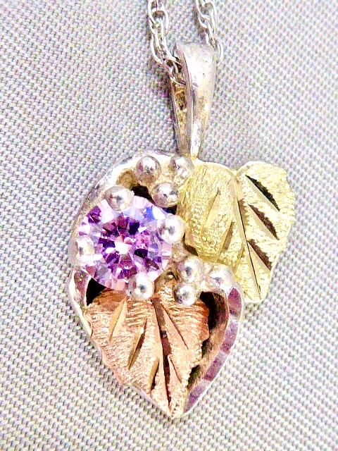 LANDSTOM’S BLACK HILLS GOLD STERLING 12K YELLOW/ ROSE GOLD PINK STONE NECKLACE