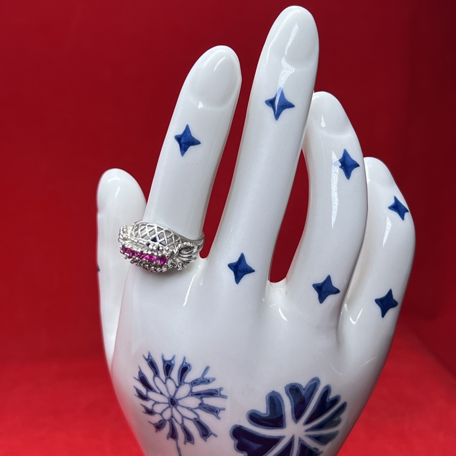 925 Sterling Silver Pink Stone Cocktail Ring Size 5.75 Vintage 3.17g