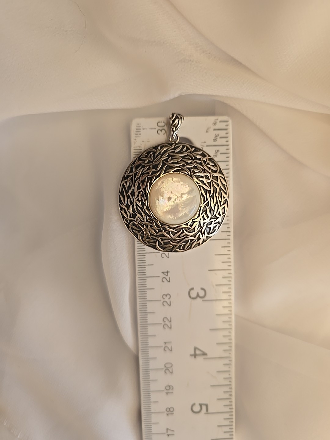 PAZ CREATIONS ISRAEL STERLING SILVER MOP PENDANT
