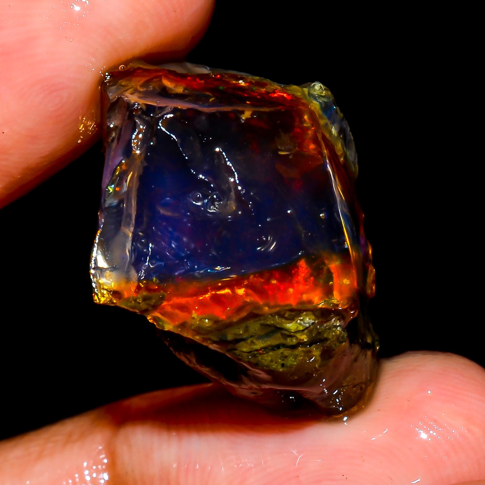 Exclusive TOP Grade-100%Natural Welo Fire Ethiopian Oil Opal Rough-28.00 Carat