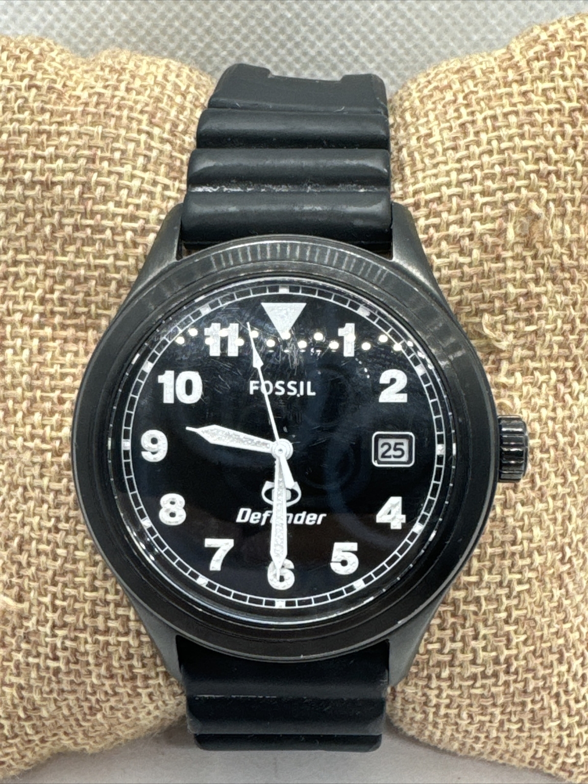 Fossil EC1003 Unisex Black Silicone Strap Analog Dial Quartz Wrist Watch AEA344