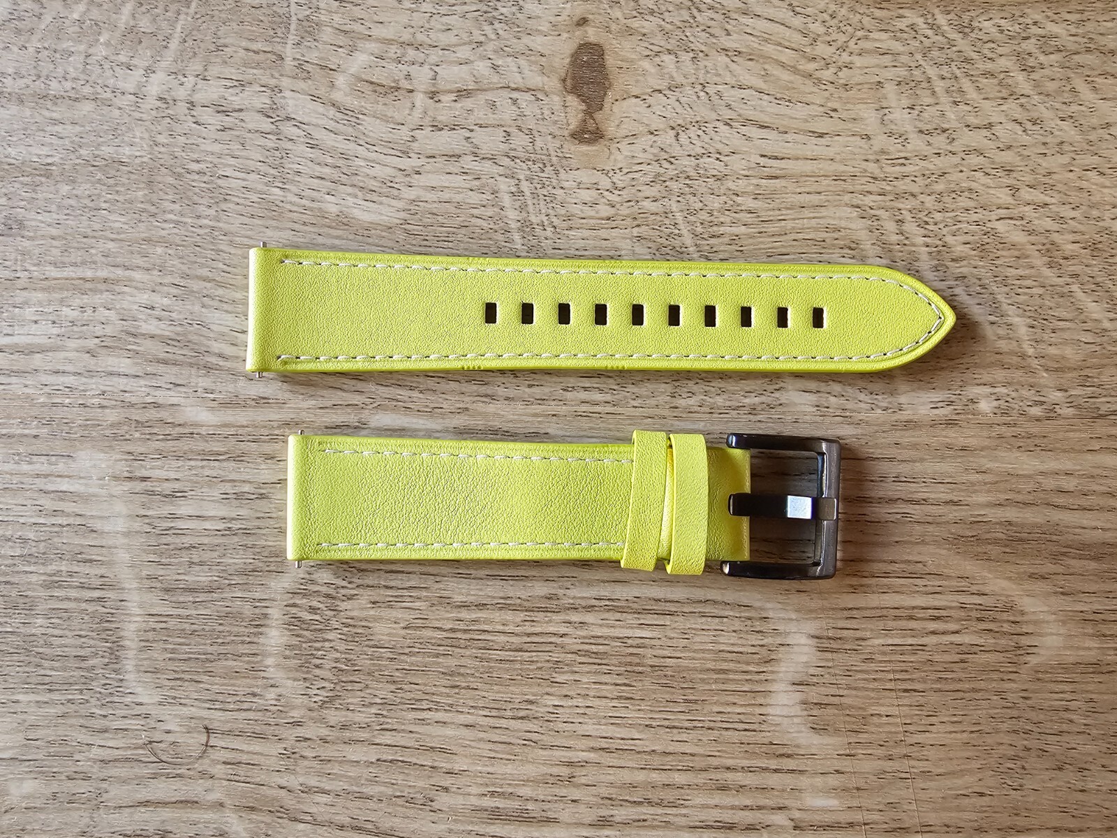 BRIGHT GREEN GENUINE LEATHER WATCH STRAP 20MM EASY FIT HIGH QUALITY STEEL BUCKLE