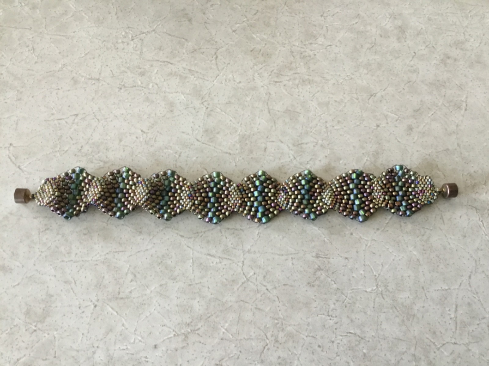 Woven Multicolor Bead Bracelet 8 Inches Gila Monster Scale Colors