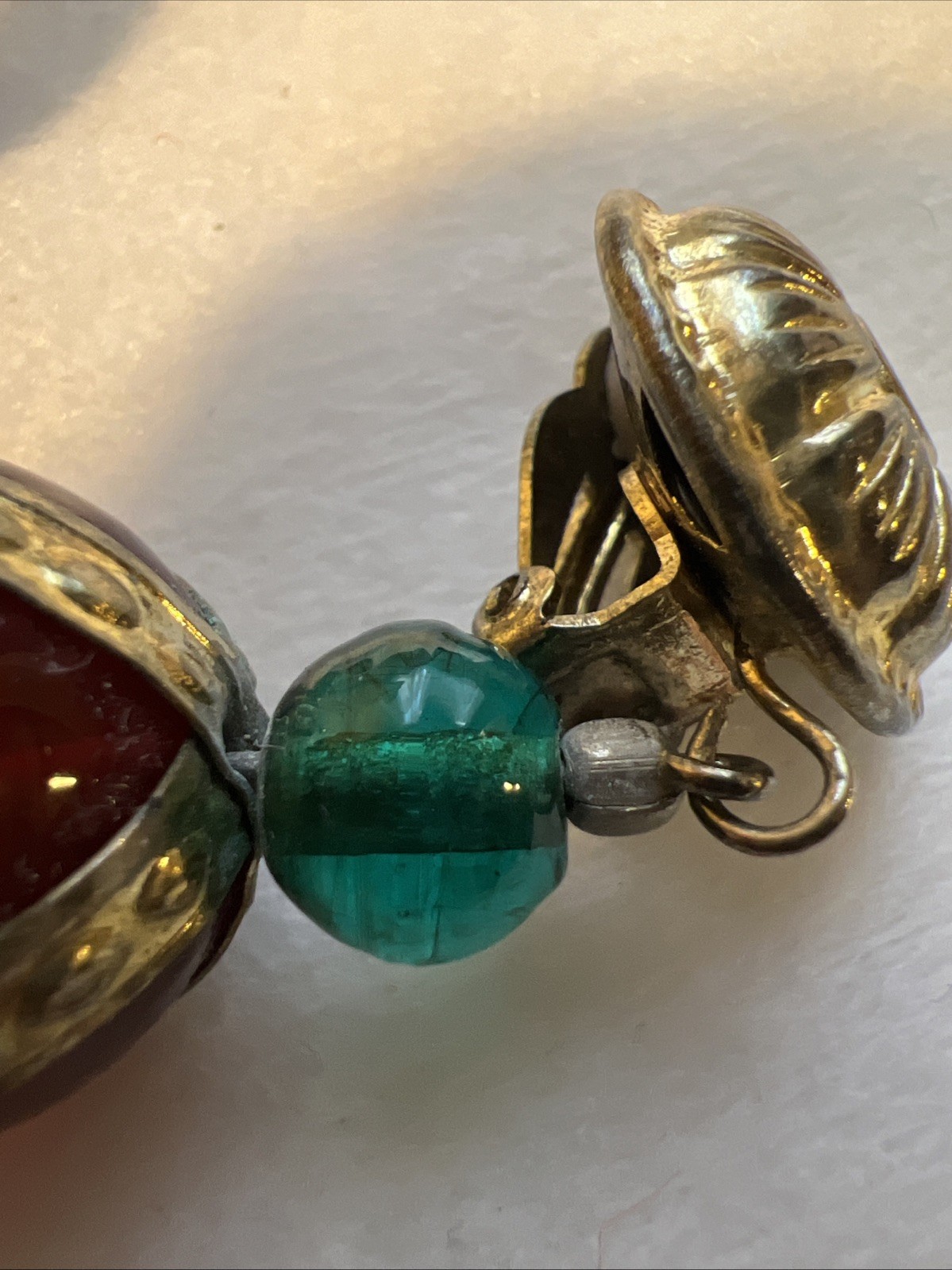 Vtg Egyptian Rev. Gripoix Poured Glass Brass Gold Red Green Runway Clip Earrings