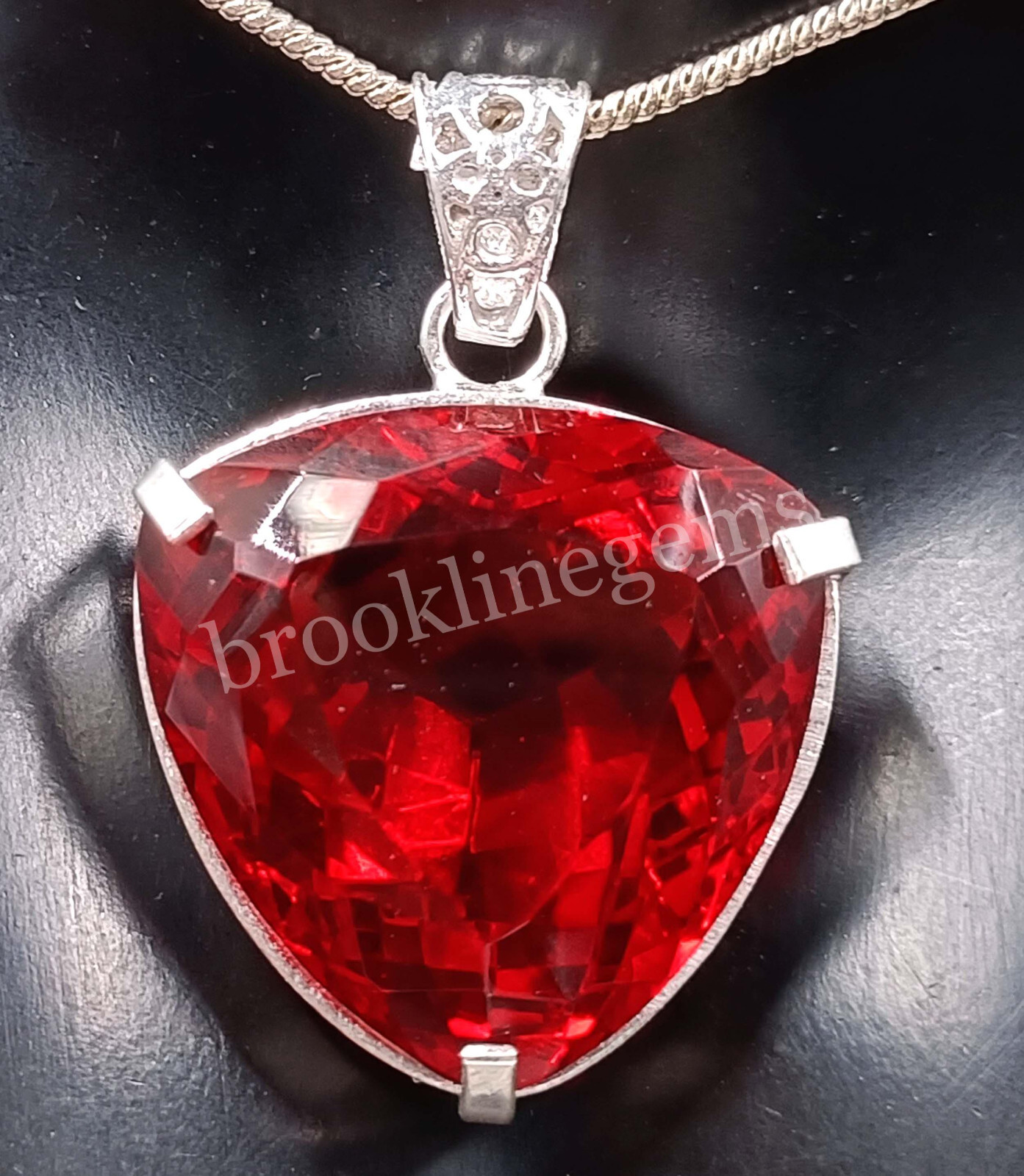 78.30 Ct Red Topaz Trillion Cut EGL 925 Silver Pendant With Free Chain Gems 5FRK