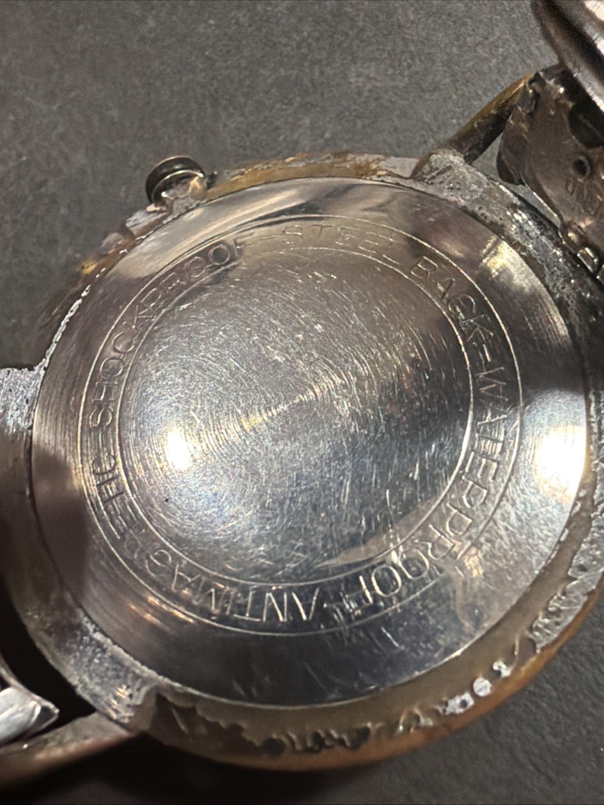 AL31 Vintage Helbros Invincible Mechanical Wind 17J 35mm Runs On&Off As Is**