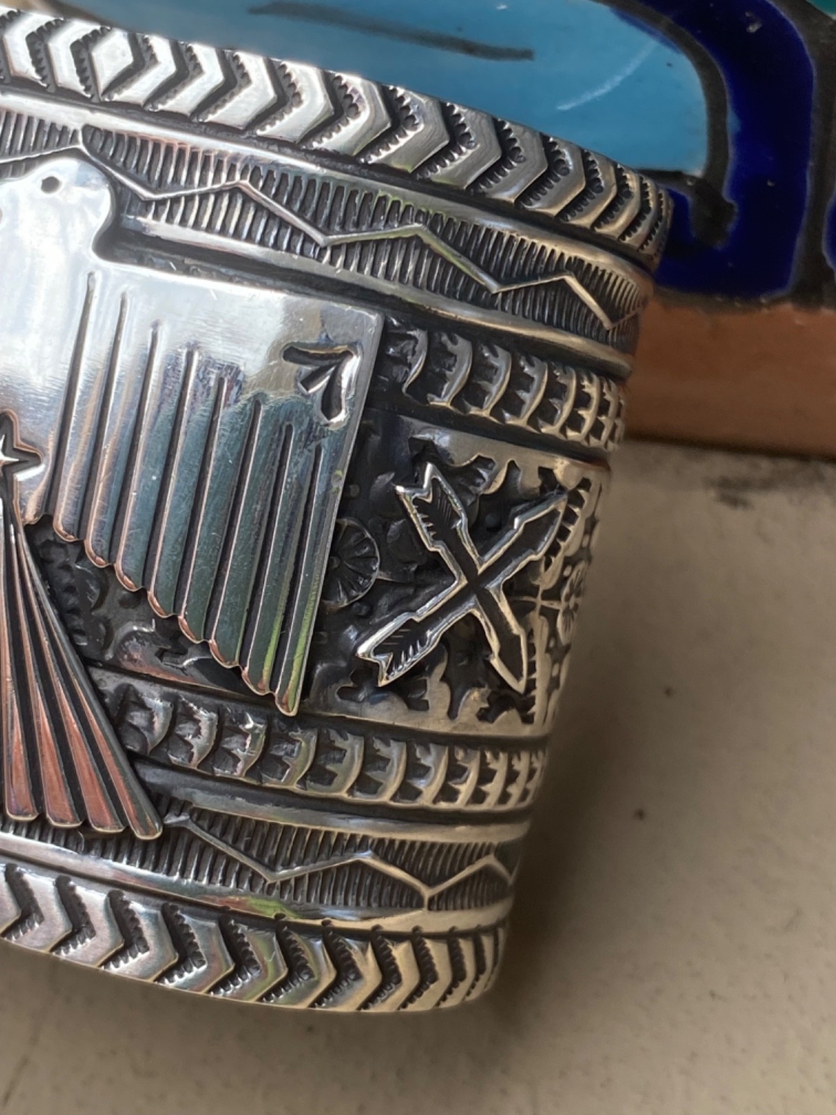 MINT CONDITION Navajo Sunshine Reeves Thunderbird Solid 925 Cuff Bracelet WIDE!!