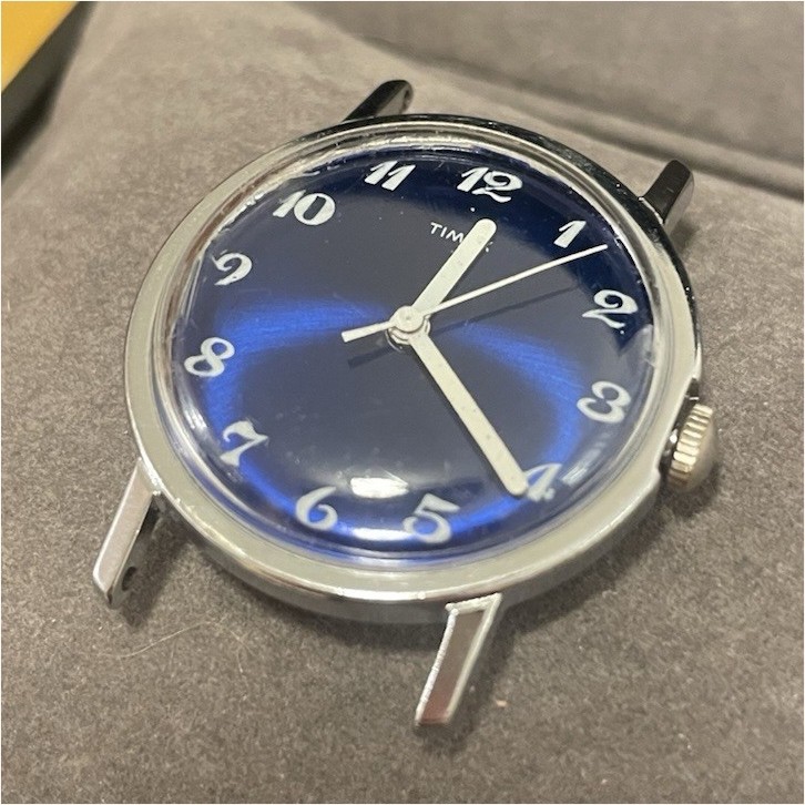 Vintage 1972 Timex Mercury STUNNING Sunburst Blue Dial RUNNING Manual Wind 34mm