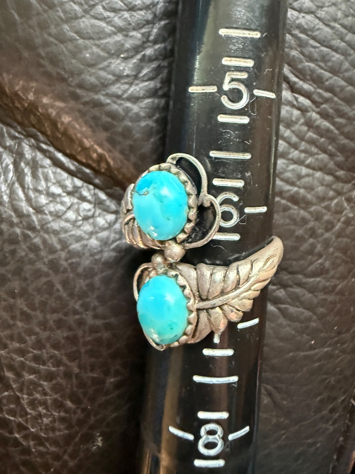 vintage Sterling Turquoise bypass ring marked .925 NK sz 6.5