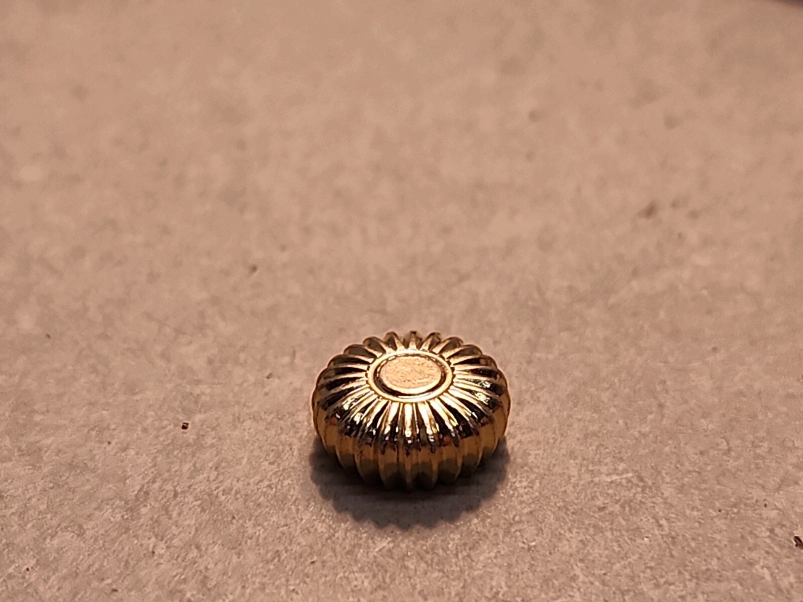 NOS 12 Size Yellow Pocket Watch Tap 2 Crown 8.7mm Diameter