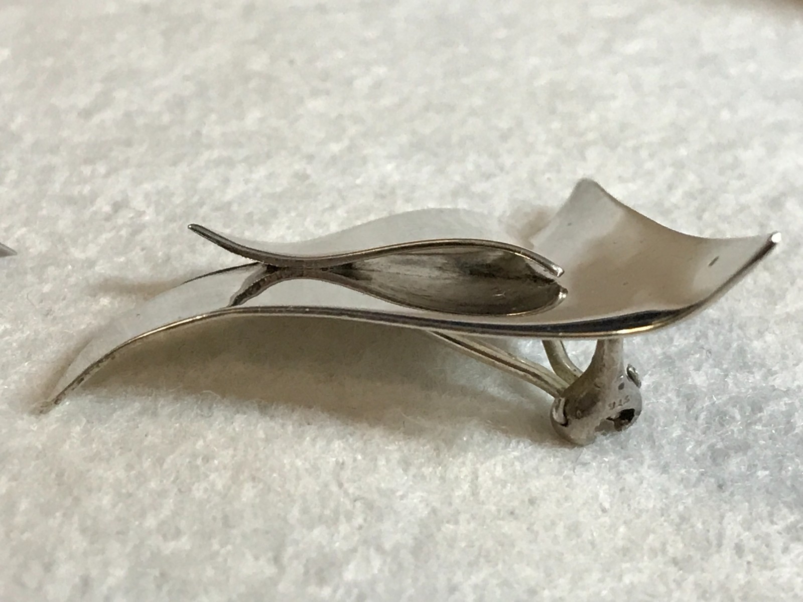 Sterling Silver Large Abstract Modern Triangular SUSAN CUMMINGS Clip Earrings