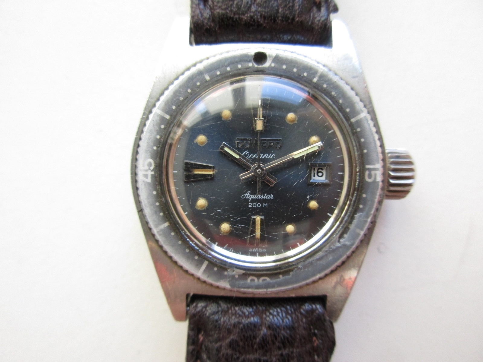 Duward Oceanic 1348 Swiss Aquastar 200m vintage woman’s diver watch