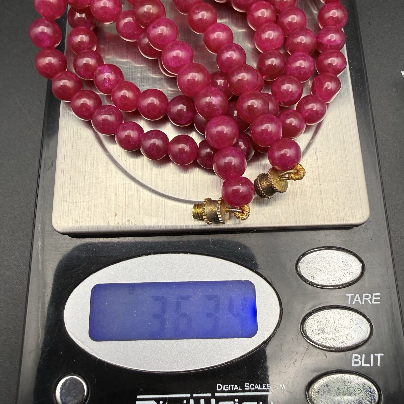 Vintage Raspberry Pink Dyed Jade Quartz Beaded Necklace Fuchsia 22″ Barrel Clasp