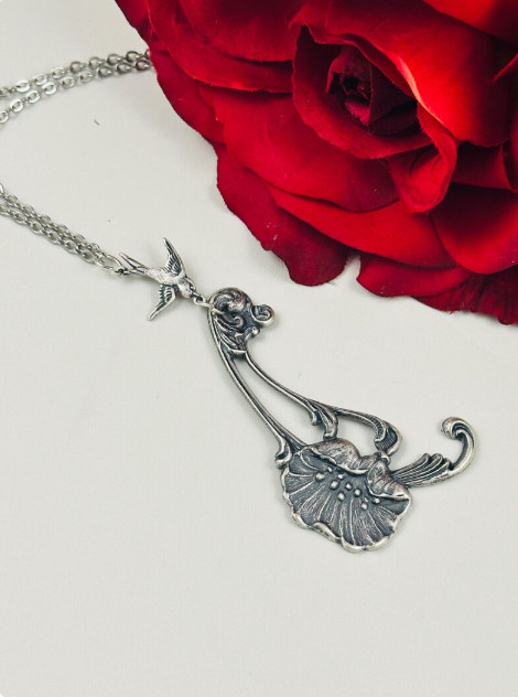 Vintage Art Nouveau Poppy Flower Necklace Sparrow Bird Pendant Nature Jewelry