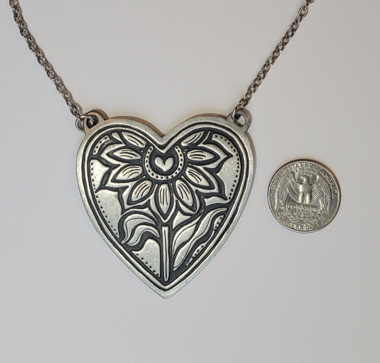 Marcie USA Sunflower On Heart Handcrafted Pewter Pendant 25in Necklace Vintage