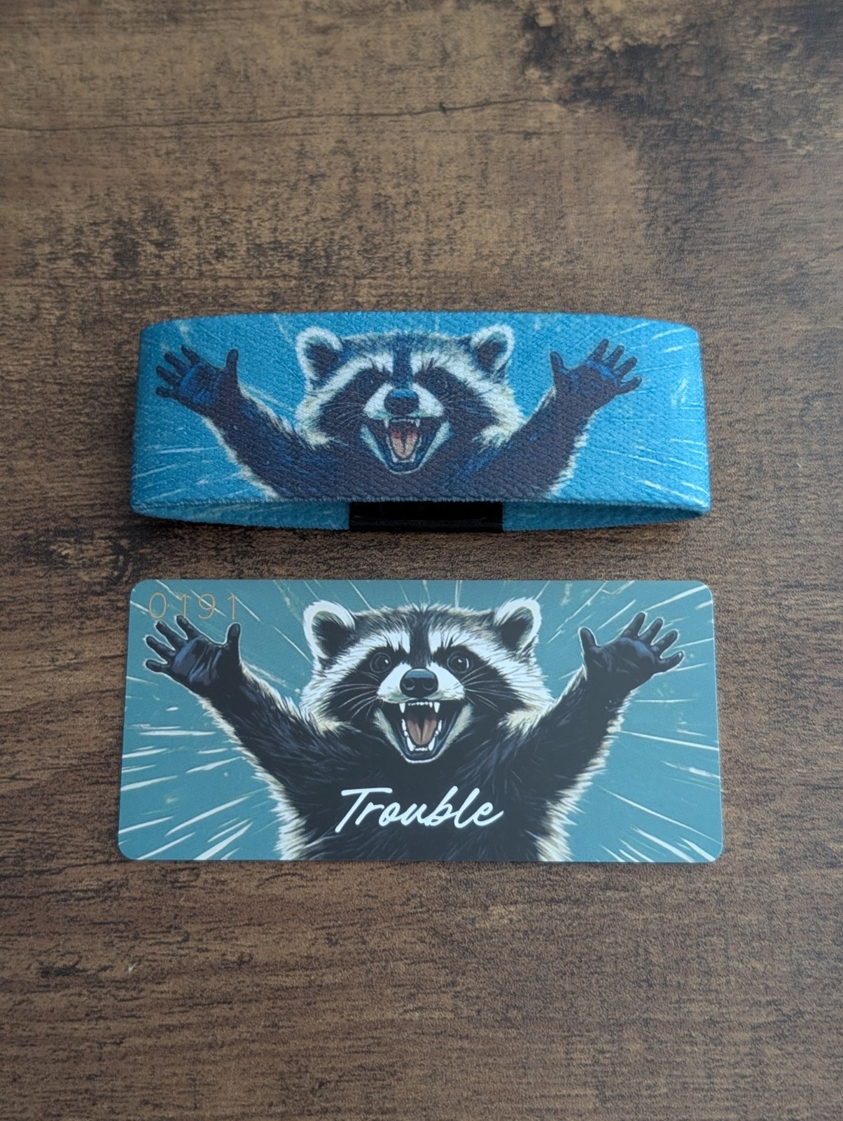 Zox #191 Trouble ~ NEW ~ Small ~ Strap ~ Collector’s Card