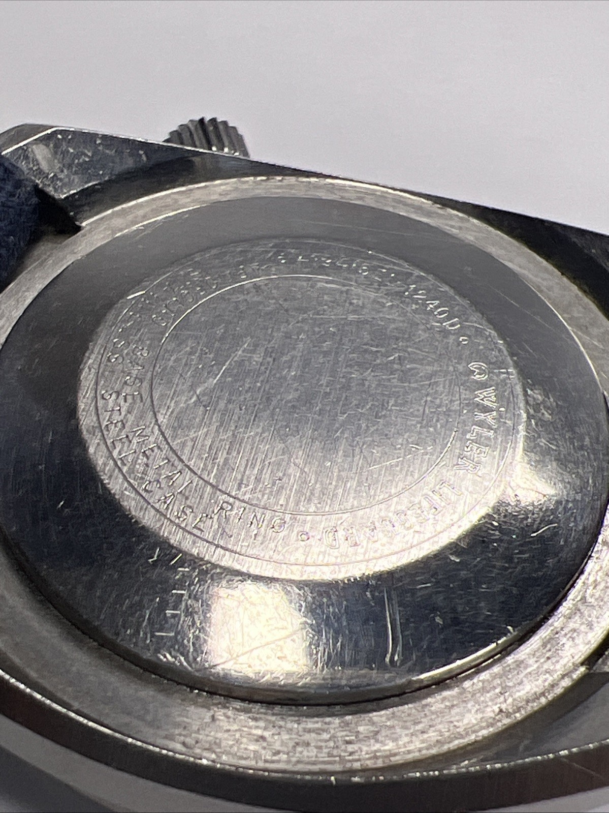 Wyler Dynawind Heavy Duty 660 Men’s Lifeguard Day Date Automatic Watch- READ