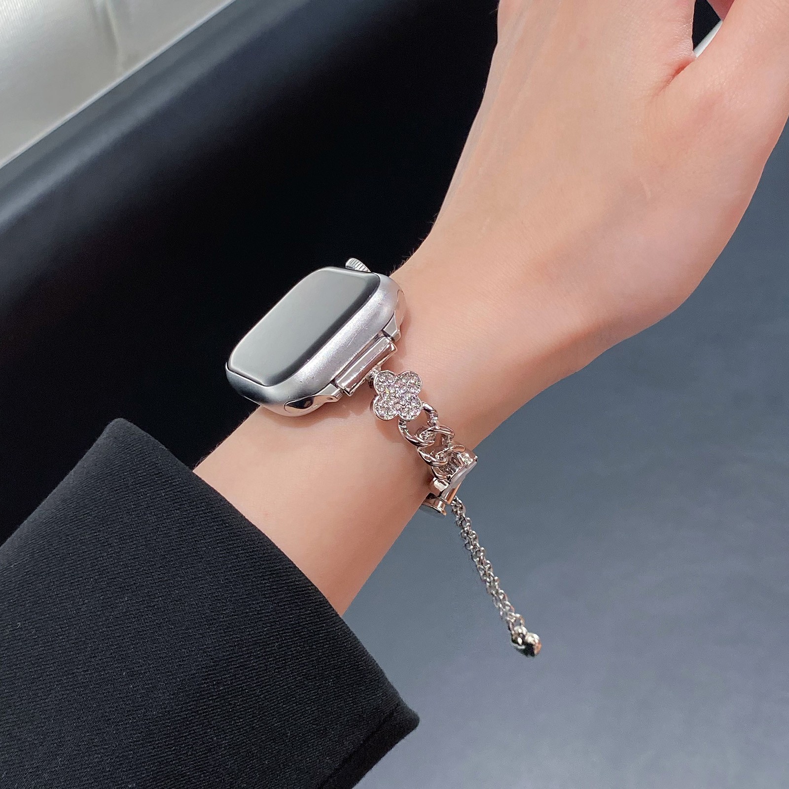 For iWatch Series 11/10/9/8/7/SE/Ultra 3 Elegant Metal Bracelet Strap Watch Band