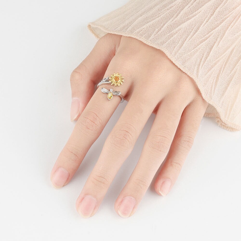Sunflower Anxiety Fidget Spinner Ring in Sterling Silver