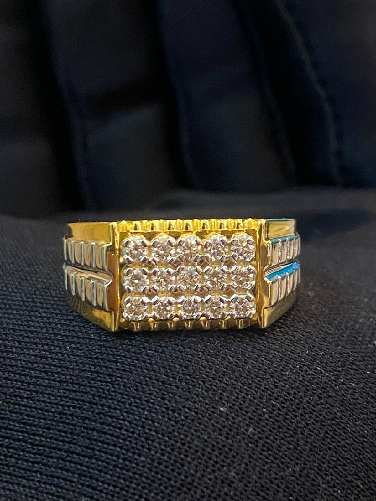 1/2 Cts Round Brilliant Cut Diamonds 15-Stone Men’s Anniversary Ring In 14K Gold