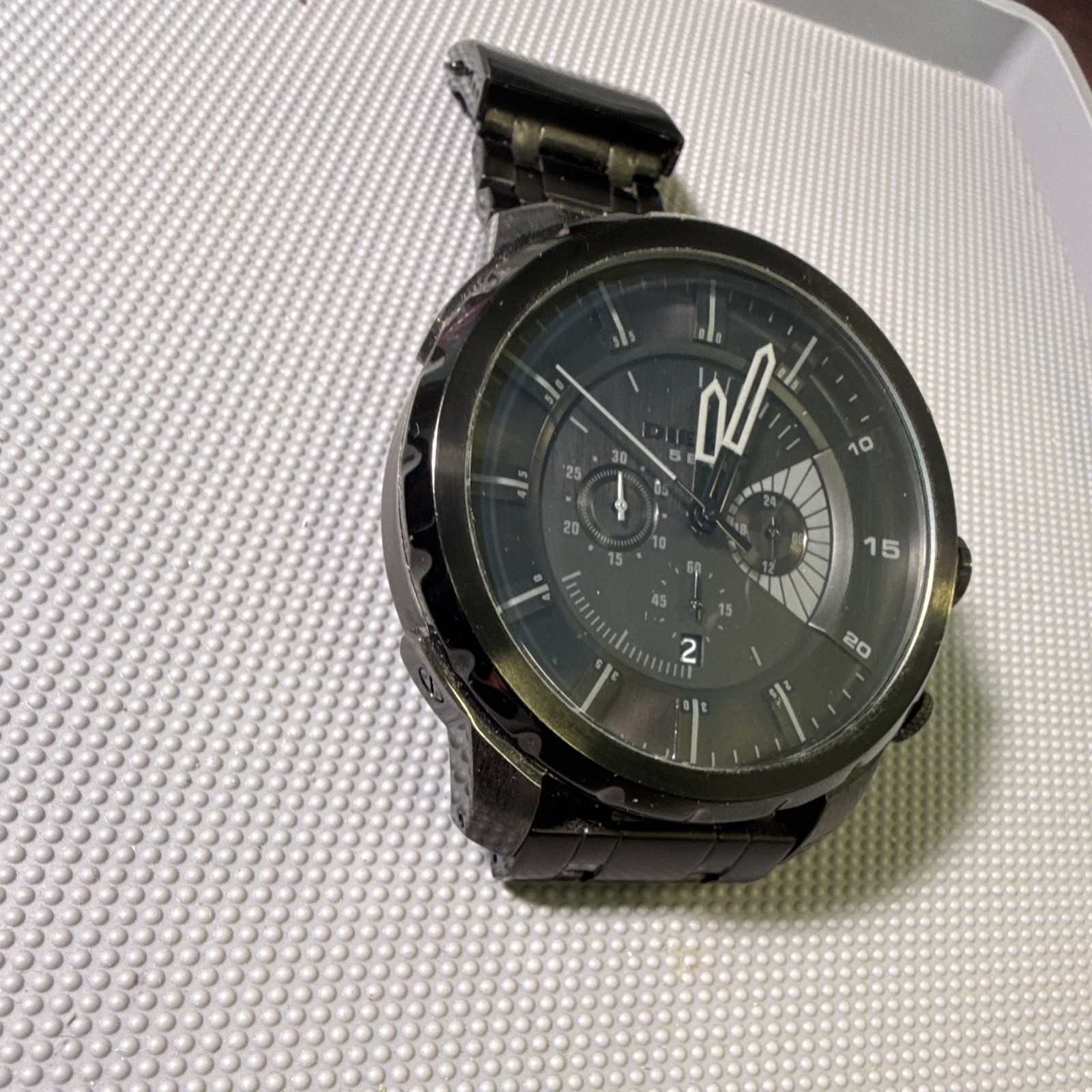 Diesel Men’s Quartz Chronograph Date 52mm+ Black Stainless Bracelet 5 BAR
