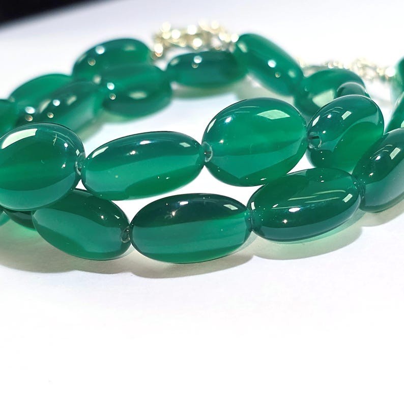 Natural AAA++ Green Onyx Smooth Oval Gemstone Beaded Bracelet 6-8” Men & Women