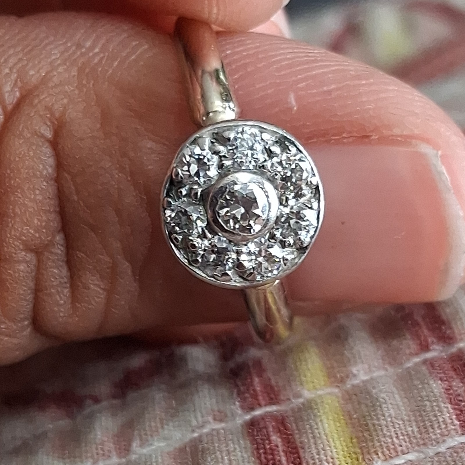14K White Gold Diamond Ring Round Natural White/Colorless Bezel Cluster, Size 8