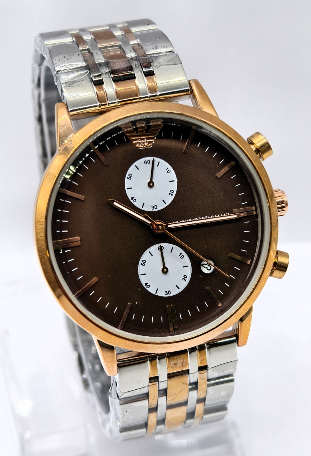 Fantastic Emporio Armani Chronograph Analog Date Indicator Men’s Wrist Watch