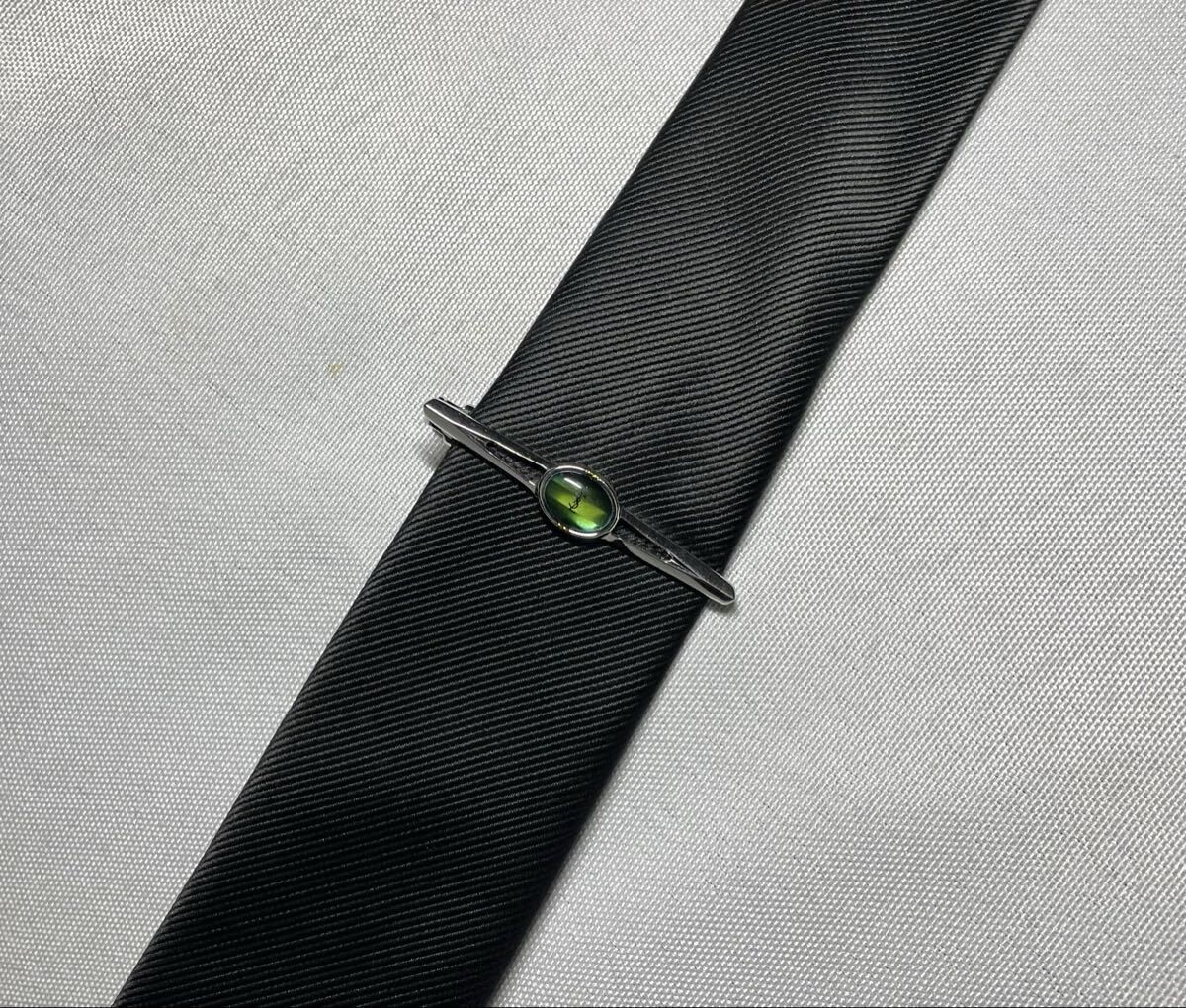 excellent condition YVES SAINT LAURENT YSL Green Stone Silver Vintage Cufflinks