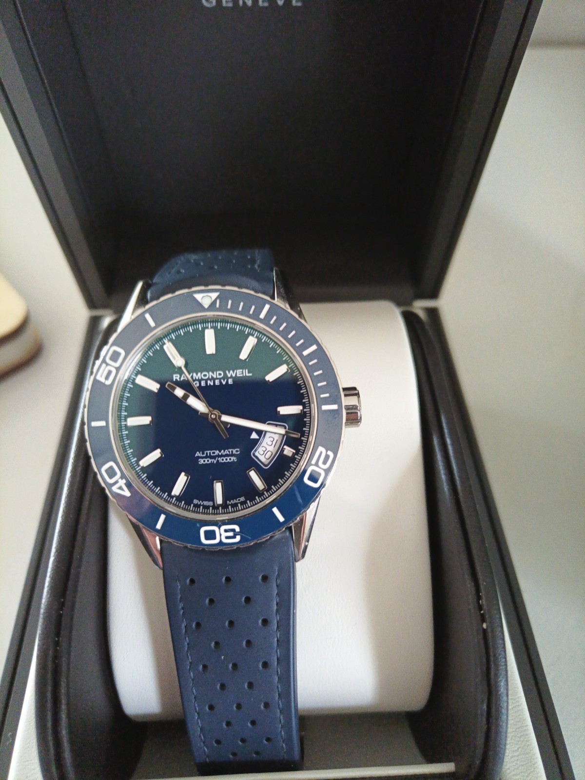 RAYMOND WEIL Freelancer Diver Blue Dial- Band Men’s Wristwatch – 2760