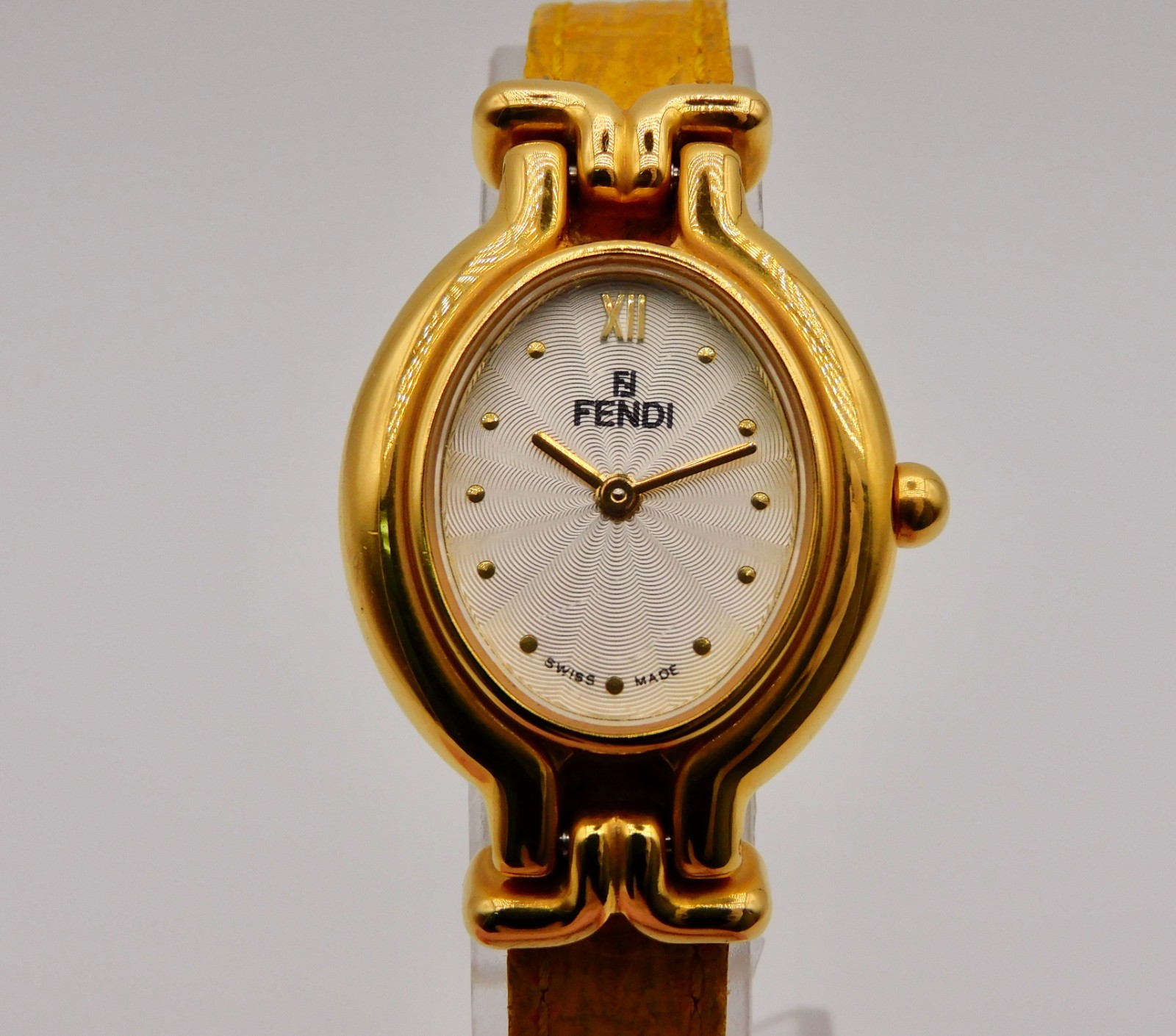FENDI 640L Color Change Belt Gold Quartz Womens Watch in Box