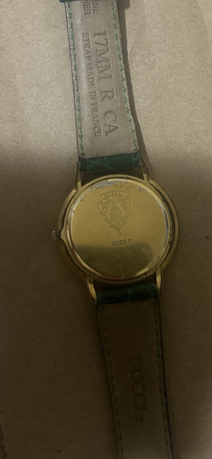 Gucci 3000M Swiss Quartz In excellent condition only wear is on back.