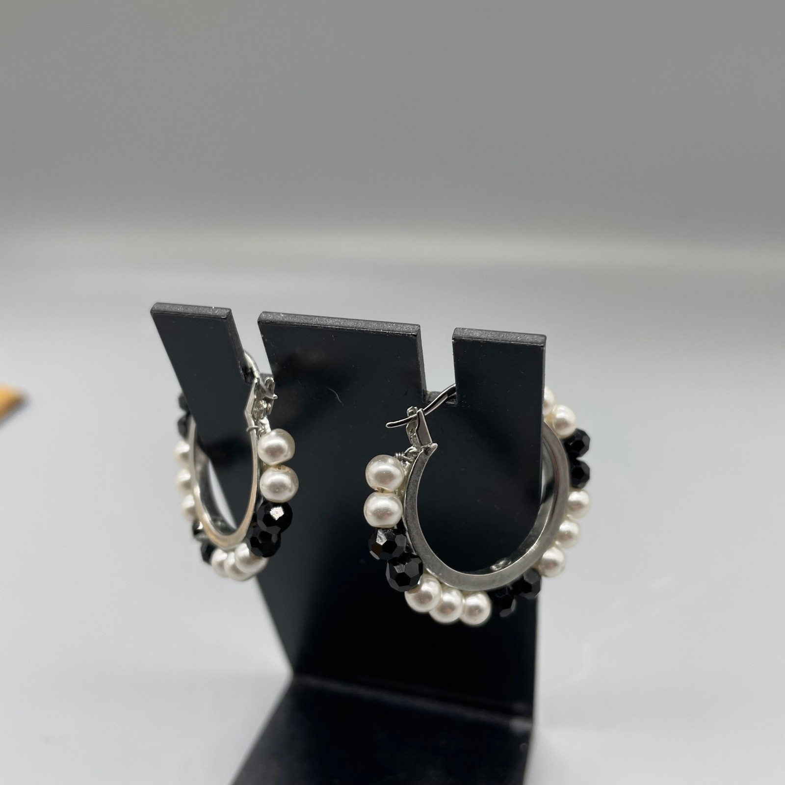 Silver Tone Faux Pearl and Black Beaded Hoop Earrings Latch Back 1 Inch