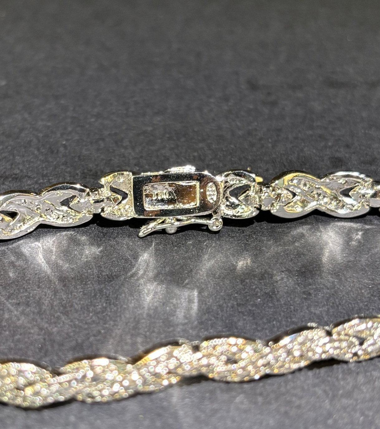 925 Sterling Silver Bracelet, Single Cut Diamond Stones, 13.0grms, 7”long