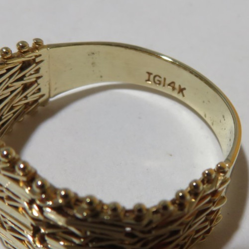 14K YG LADIES BOLA LINK RING SZ 9.5 10.70 MM WIDE 4.40 grams (AI-2921)