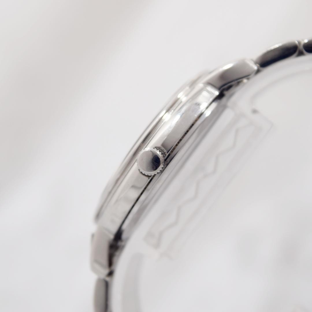 Excellent , SEIKO solar watch with mother-of-pearl dial, unisex. From Japan