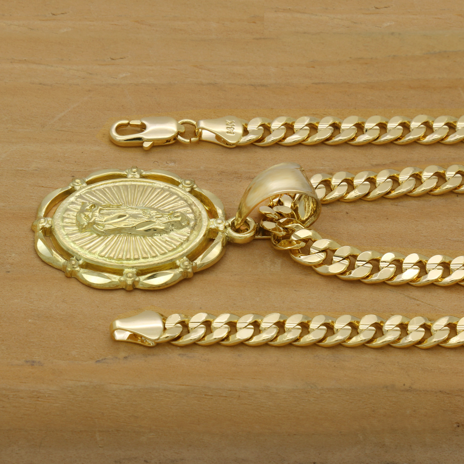 Mens 18k Gold Plated Oval Guadalupe Pendant 5mm 24″ Cuban Necklace Chain